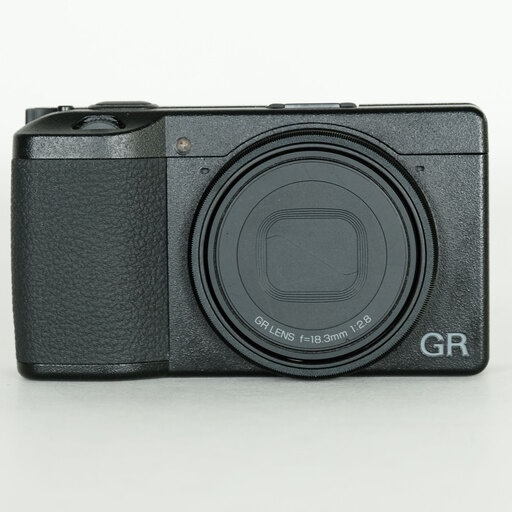 RICOH GR III