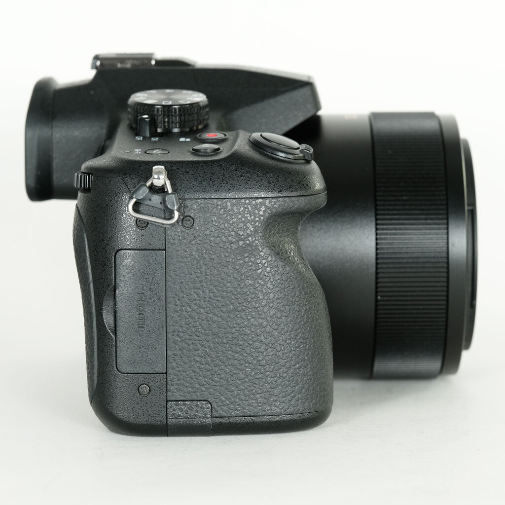 Panasonic LUMIX DMC-FZ1000 Panasonic LUMIX DMC-FZ1000