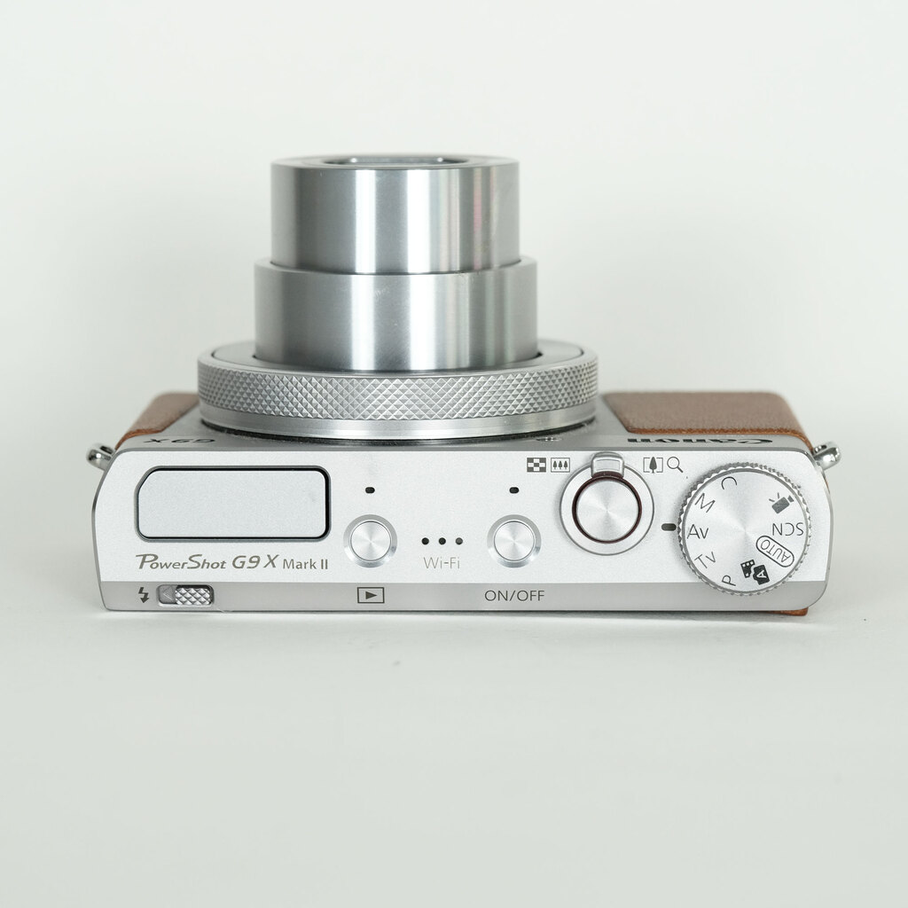 美品　Canon PowerShot G9X Mark II（シルバー）　セット Canon PowerShot G9X Mark II シルバーの出品 | ONE SCENE（ワン