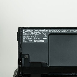 FUJIFILM X100V シルバー