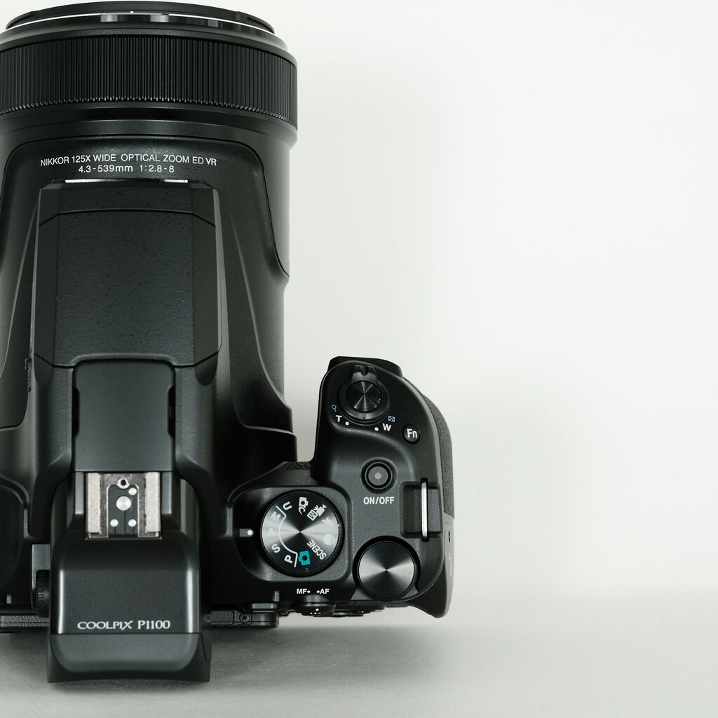 Nikon COOLPIX P1100の出品 | ONE SCENE（ワンシーン）