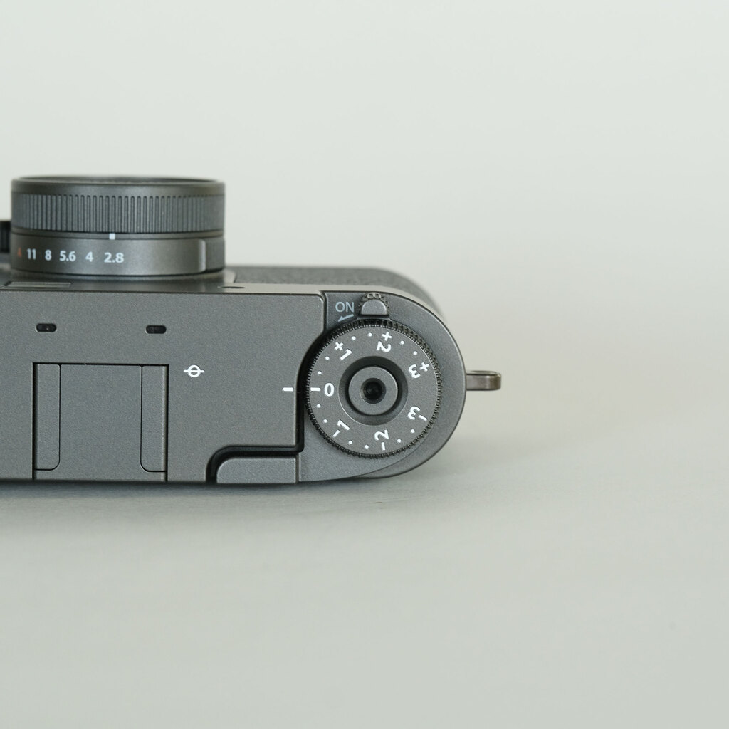 FUJIFILM X half X-HF1 FUJIFILM X half X-HF1