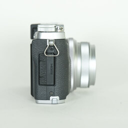 FUJIFILM X30 シルバー FUJIFILM X30 シルバー