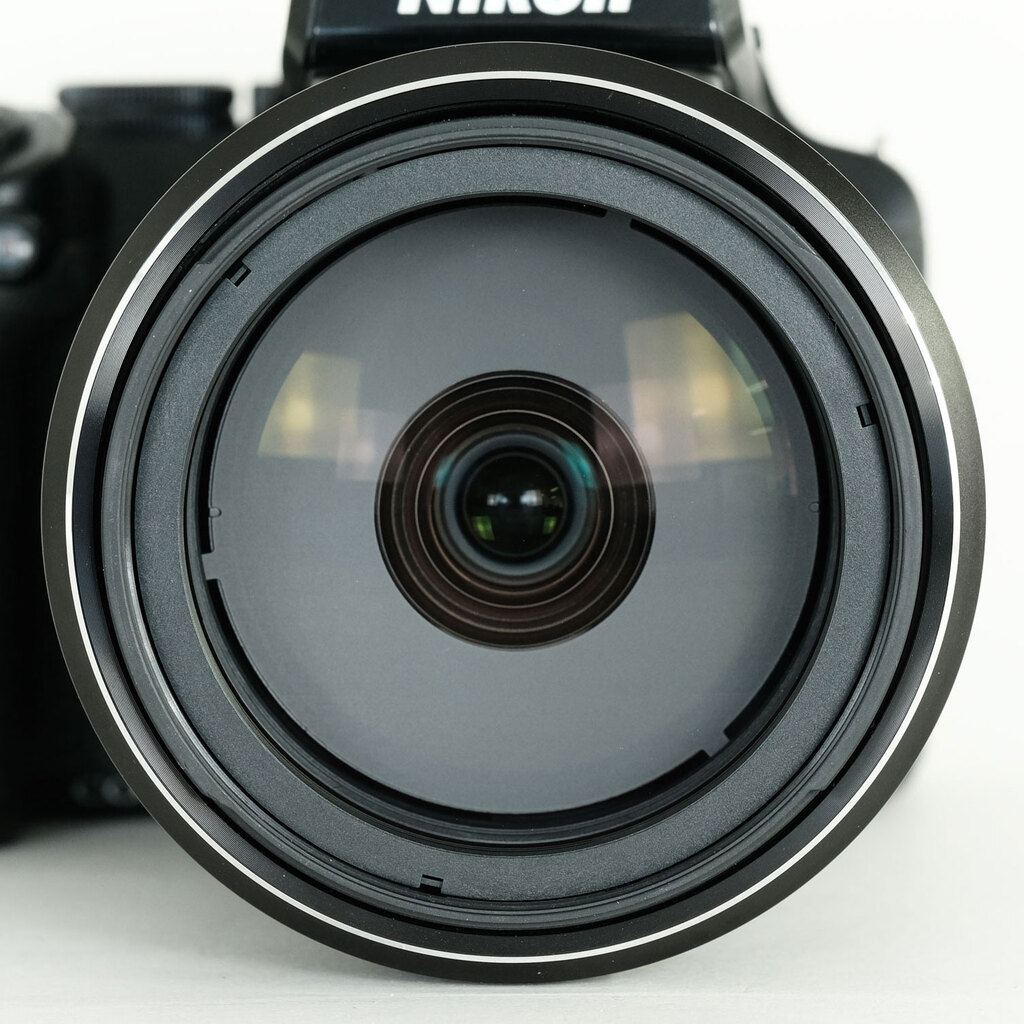 Nikon COOLPIX P1000 Nikon COOLPIX P1000