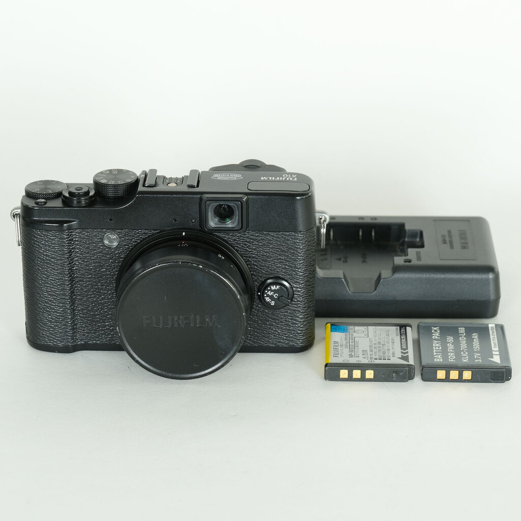 FUJIFILM X10 ブラック FUJIFILM X10 ブラック