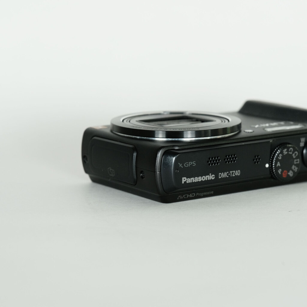 Panasonic LUMIX DMC-TZ40-K ブラックの出品 | ONE SCENE（ワン