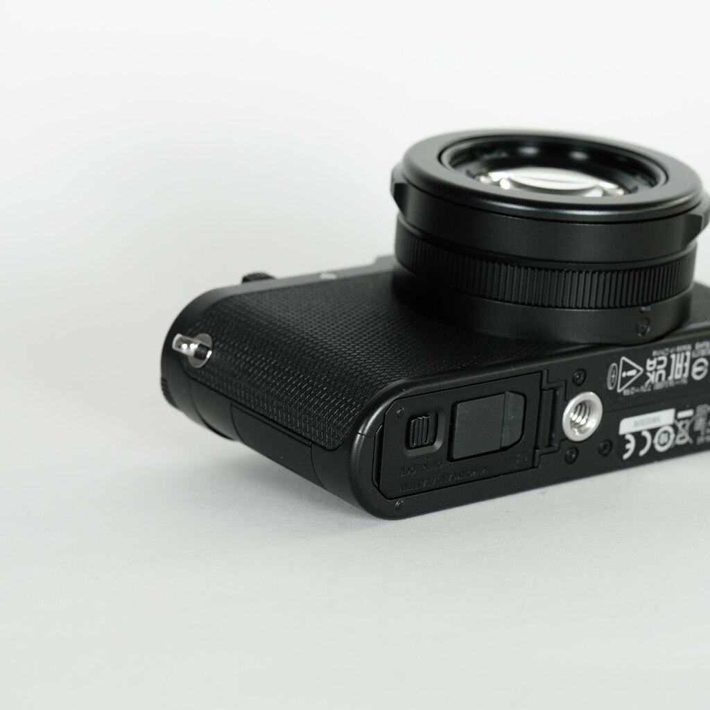 Leica D-LUX8