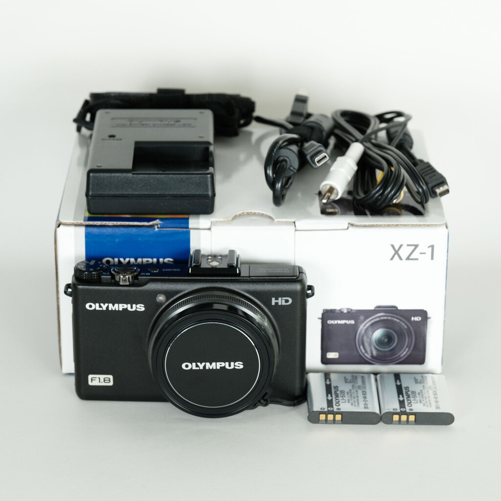 OLYMPUS XZ-1 コンパクトデジタルカメラ セット ジャンク Olympus Stylus XZ-1 Digital Camera box battery manual Black