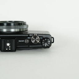 OLYMPUS XZ-1 ブラック OLYMPUS XZ-1 ブラック