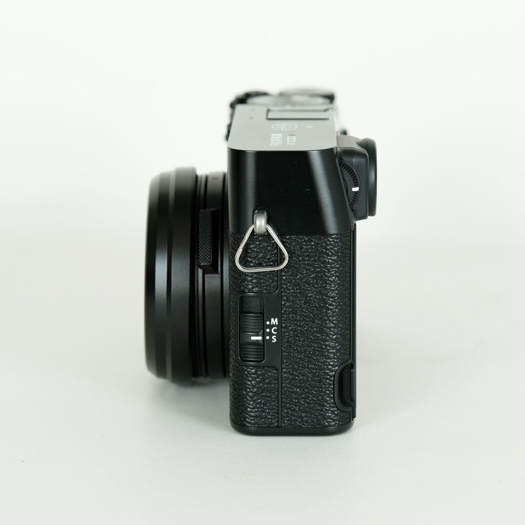 FUJIFILM X100V ubN