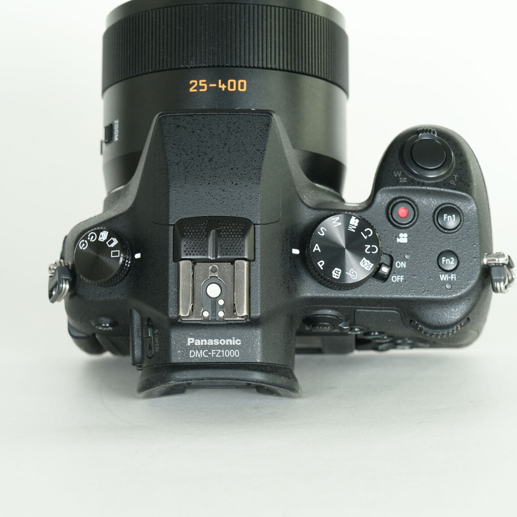 Panasonic LUMIX DMC-FZ1000