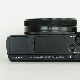 SONY Cyber-shot DSC-RX100M7G シューティンググリップキット SONY Cyber-shot DSC-RX100M7G シューティンググリップキット