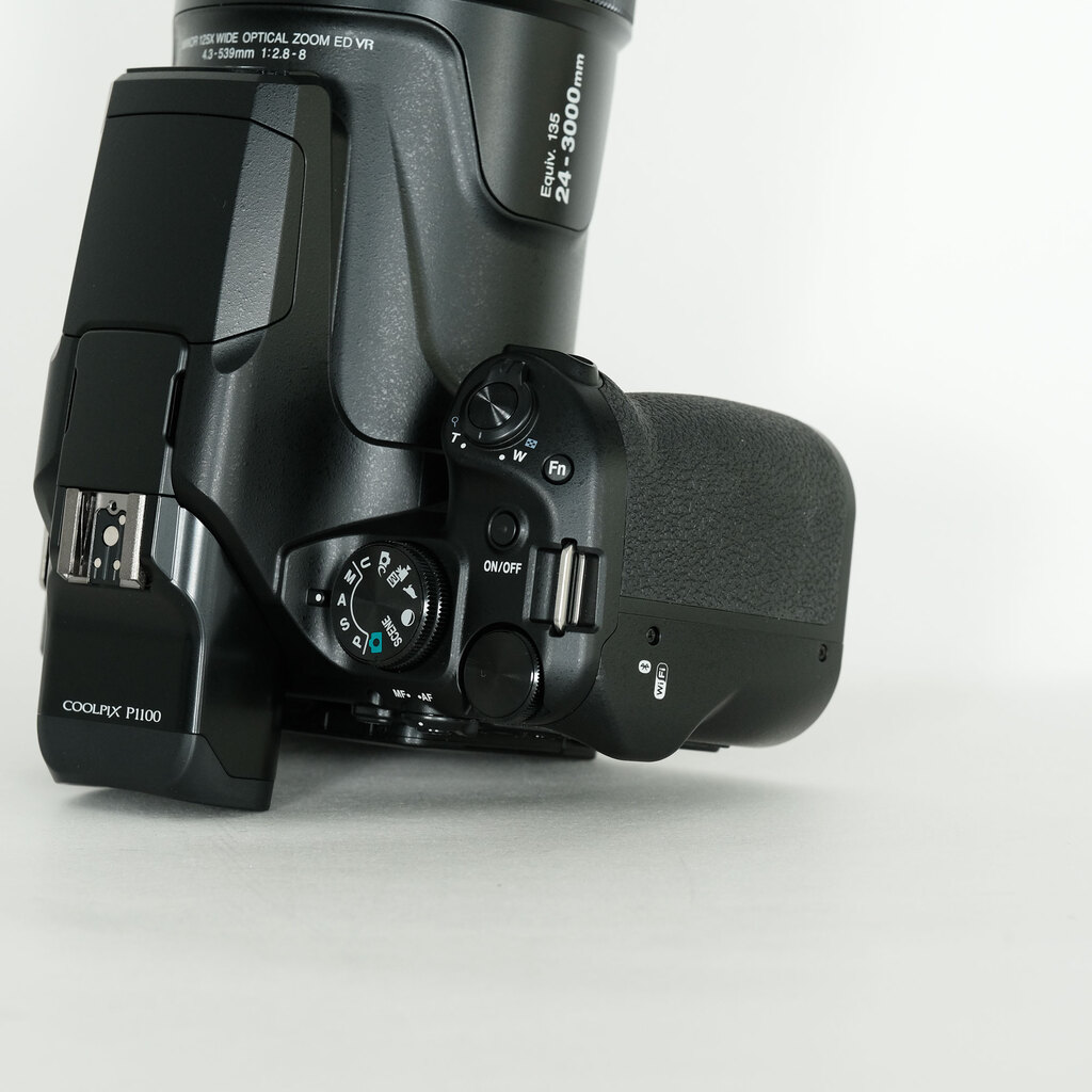 Nikon COOLPIX P1100の出品 | ONE SCENE（ワンシーン）