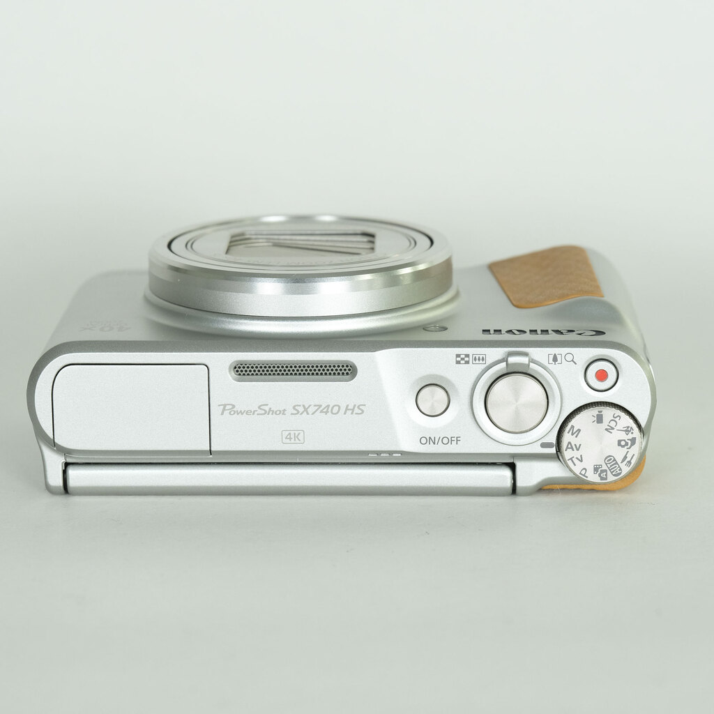 Canon PowerShot SX740 HS シルバー Canon PowerShot SX740 HS シルバー