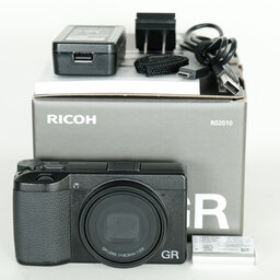 RICOH GR III HDF