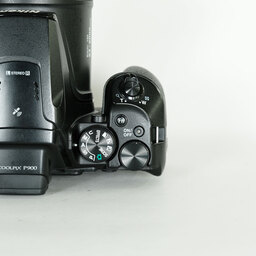 Nikon COOLPIX P900 Nikon COOLPIX P900