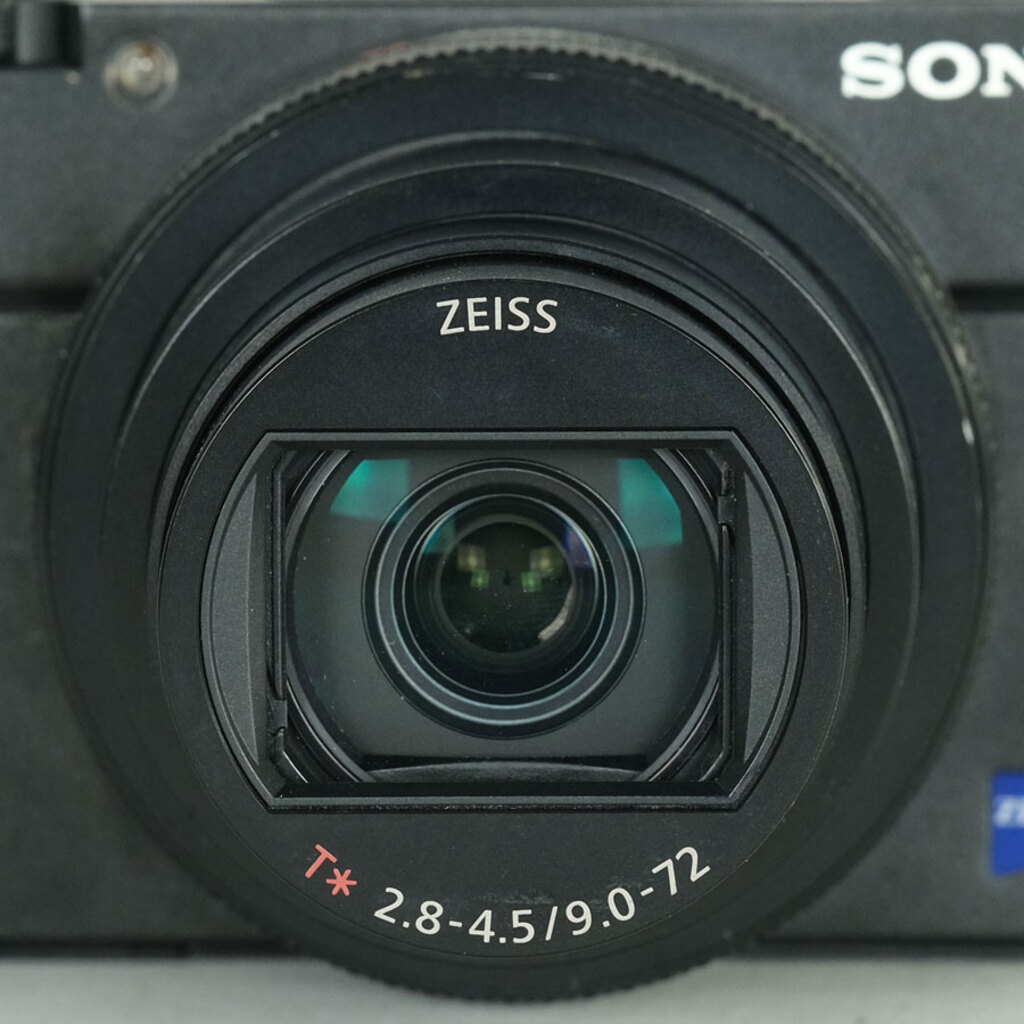 SONY Cyber-shot DSC-RX100M7