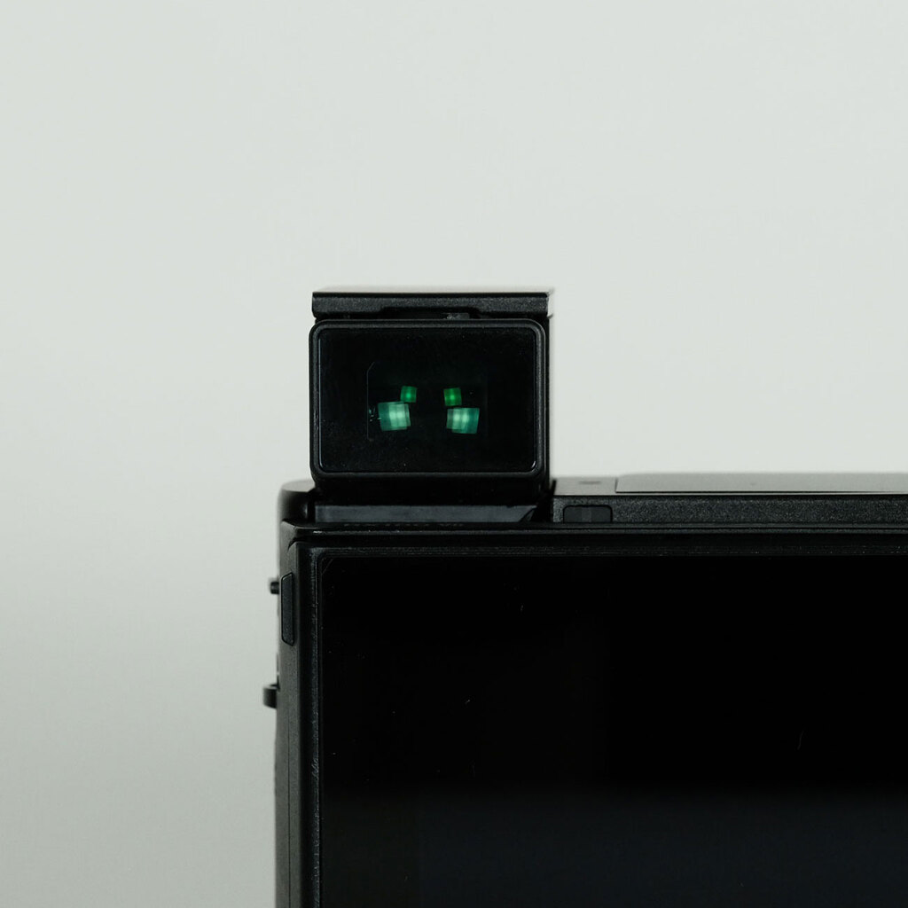 SONY Cyber-shot DSC-RX100M7