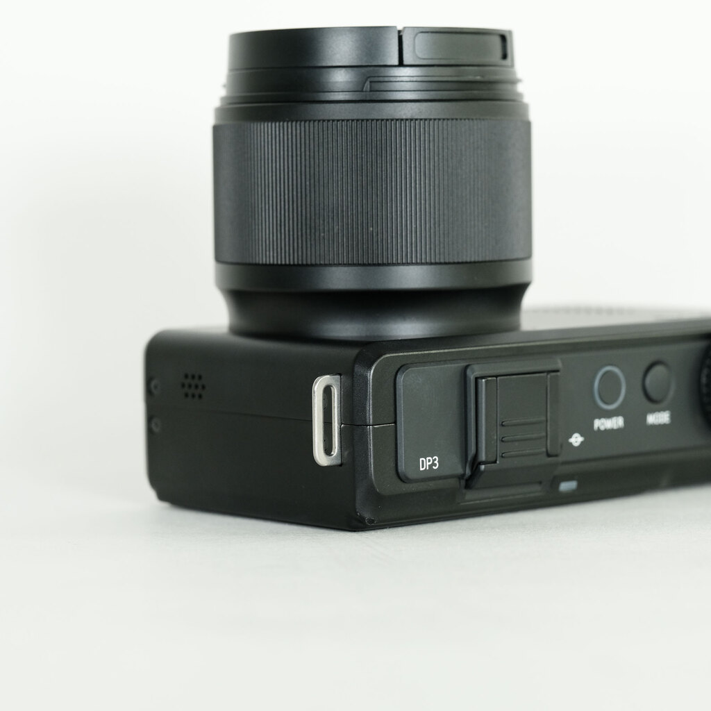 SIGMA DP3 Merrillの出品 | ONE SCENE（ワンシーン）