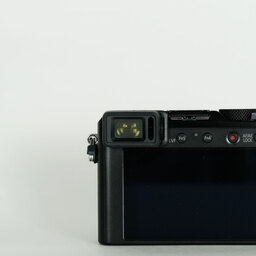 Panasonic LUMIX DC-LX100M2 Panasonic LUMIX DC-LX100M2