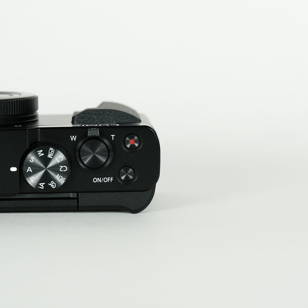 Panasonic LUMIX TZ99 Panasonic LUMIX TZ99