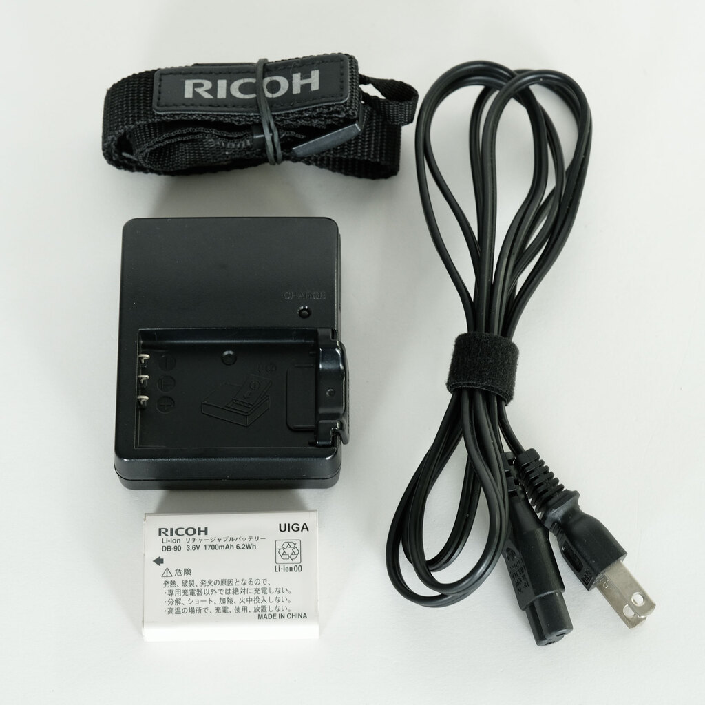 限定割引　RICOH GXR 用　S10 24-72 shot数1回　完動美品 Amazon.co.jp: RICOH GXR用カメラユニット RICOH LENS S10 24