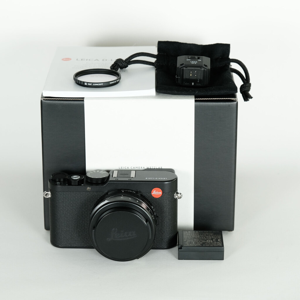 Leica D-LUX8
