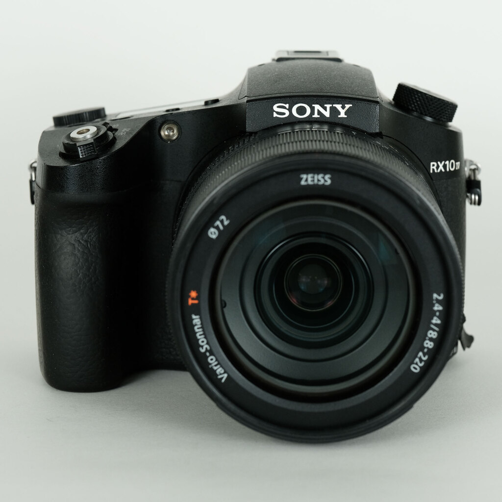 【美品】(ソニー) SONY Cyber-shot DSC-RX10M4 Sony Cyber shot RX10 IV 20.1 Megapixel Digital Camera Black