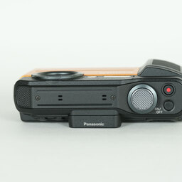 Panasonic LUMIX DC-FT7 オレンジ Panasonic LUMIX DC-FT7 オレンジ