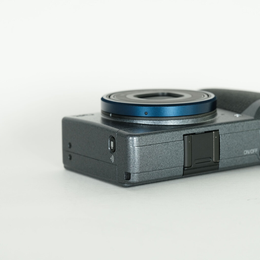 RICOH GR IIIx Urban Edition Special Limited Kit RICOH GR IIIx Urban Edition Special Limited Kit