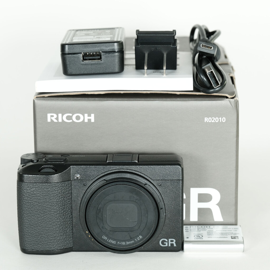 RICOH GR III RICOH GR III