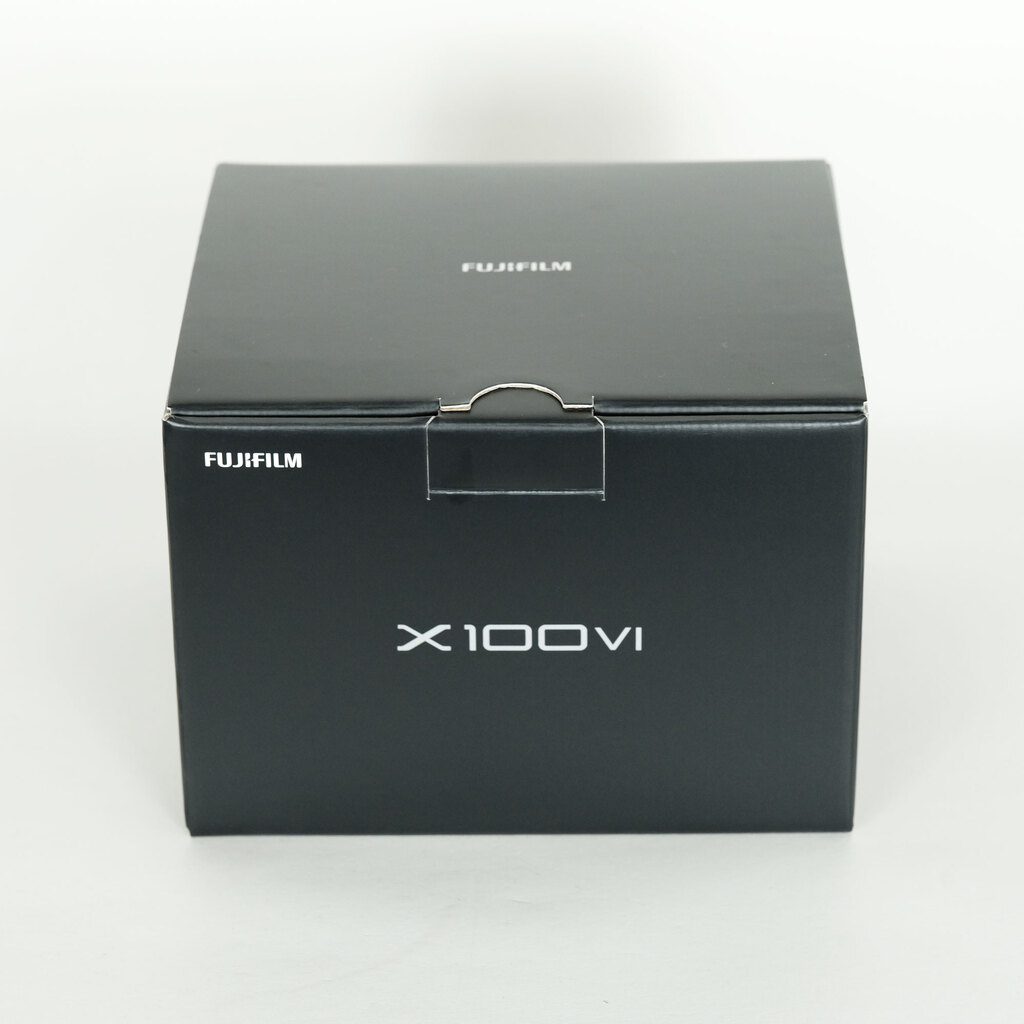 FUJIFILM X100VI