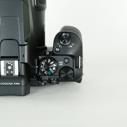 Nikon COOLPIX P950 Nikon COOLPIX P950