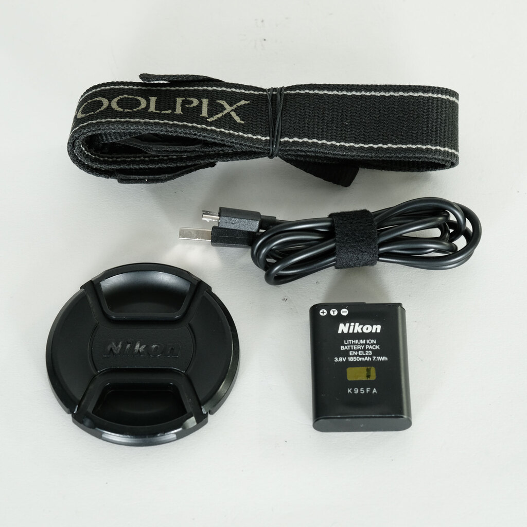 Nikon COOLPIX P900 Nikon COOLPIX P900