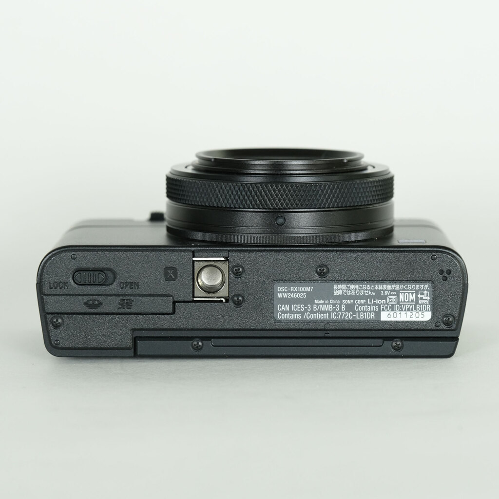 SONY Cyber-shot DSC-RX100M7G シューティンググリップキット SONY Cyber-shot DSC-RX100M7G シューティンググリップキット