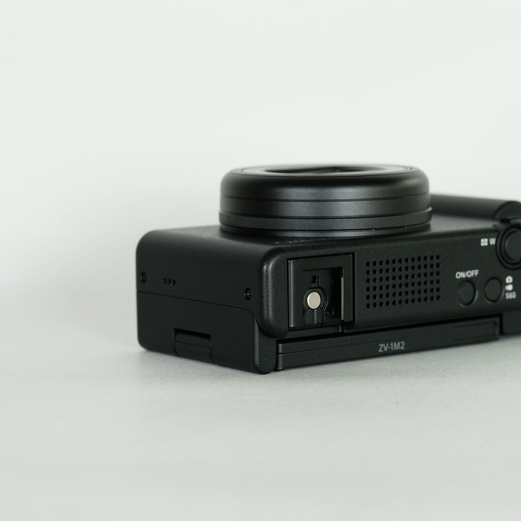 SONY VLOGCAM ZV-1 II（ZV-1M2）の出品 | ONE SCENE（ワンシーン）