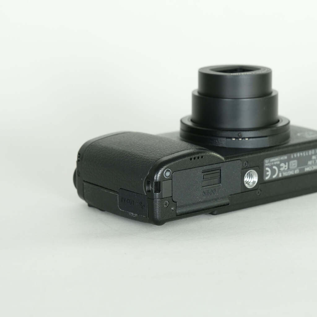 RICOH GR DIGITAL III RICOH GR DIGITAL III