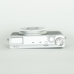 FUJIFILM XQ2 シルバー
