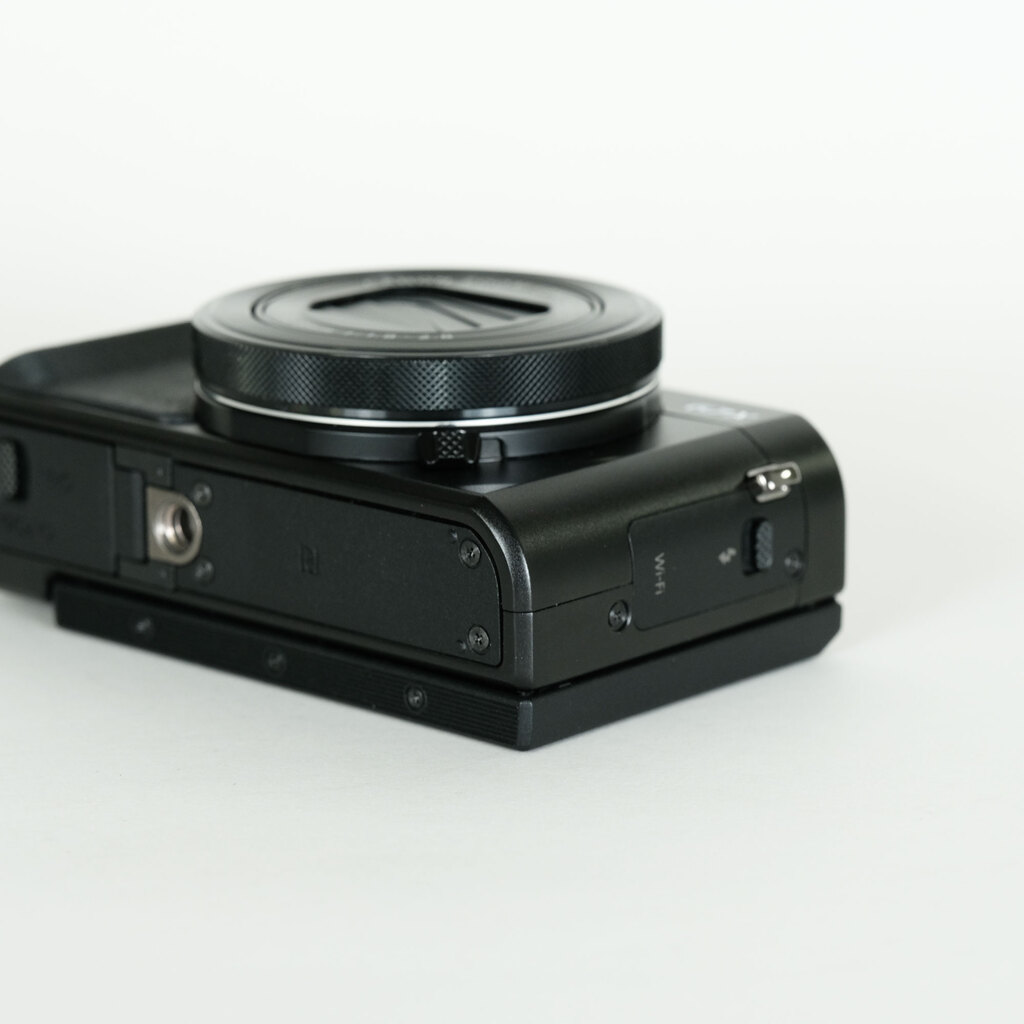 Canon PowerShot G7X Mark II Canon PowerShot G7X Mark II