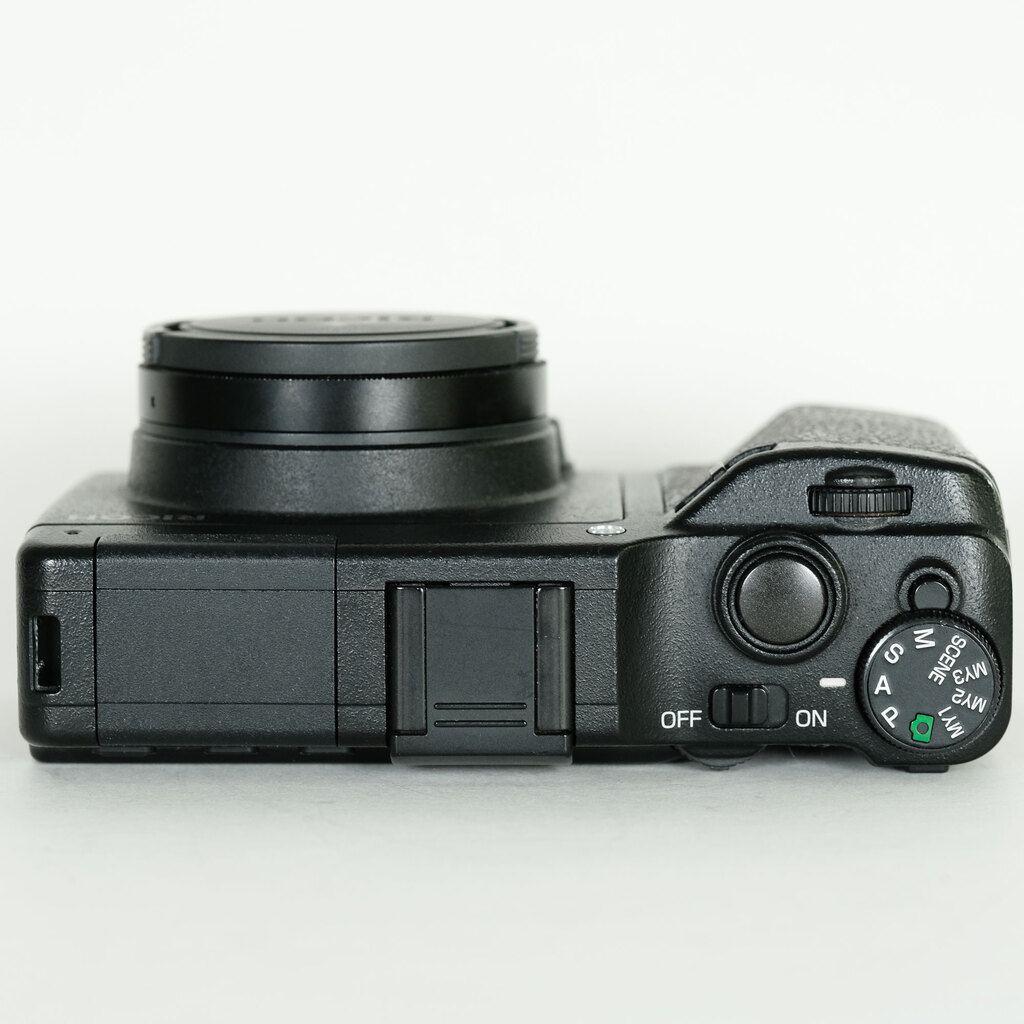 RICOH - 【中古】(リコー) RICOH GXR+S10 KIT RICOH GXR+S10 KIT ※24-72mmF2.5-4.4の出品 | ONE SCENE（ワン