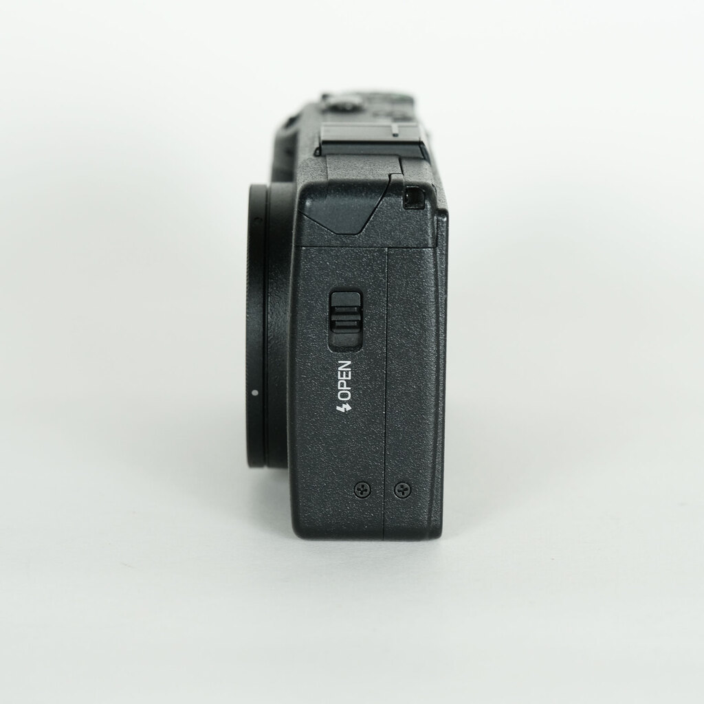 RICOH GR DIGITAL III RICOH GR DIGITAL III