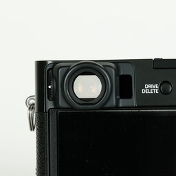 FUJIFILM X100V ブラック