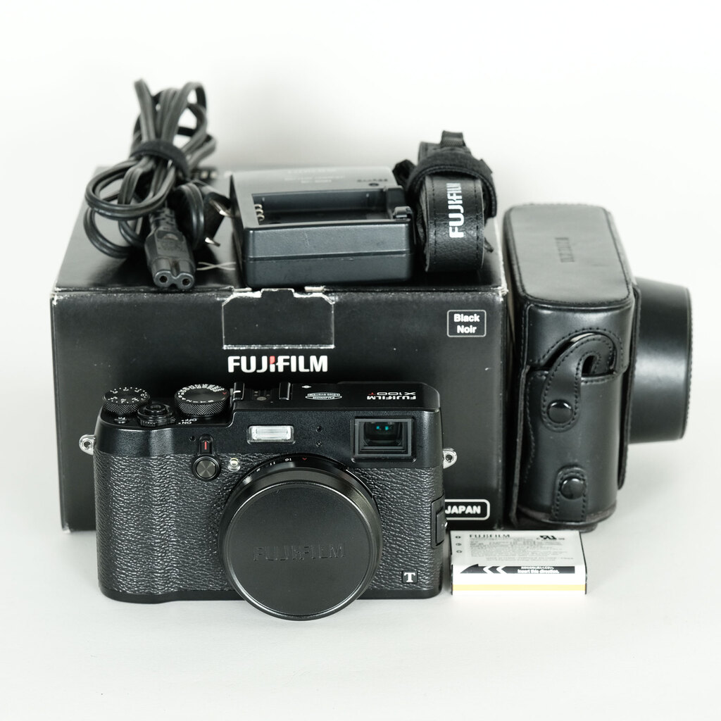 FUJIFILM X100T ブラックの出品 | ONE SCENE（ワンシーン）