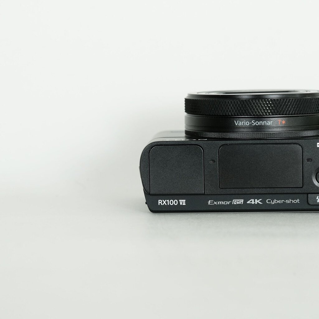 SONY Cyber-shot DSC-RX100M7G シューティンググリップキット SONY Cyber-shot DSC-RX100M7G シューティンググリップキット