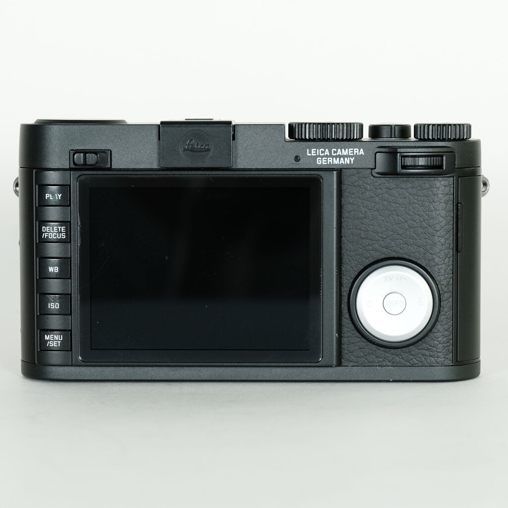 LEICA X Vario (Typ107) ブラックの出品 | ONE SCENE（ワンシーン）