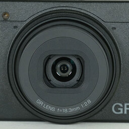 RICOH GR III