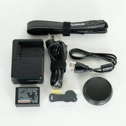 FUJIFILM X100F ブラック