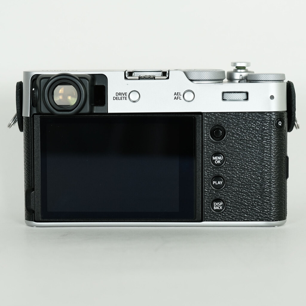 FUJIFILM X100V シルバー