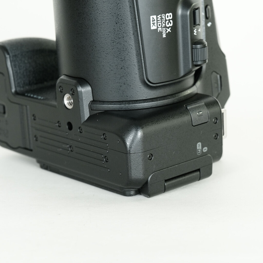 Nikon COOLPIX P950 Nikon COOLPIX P950