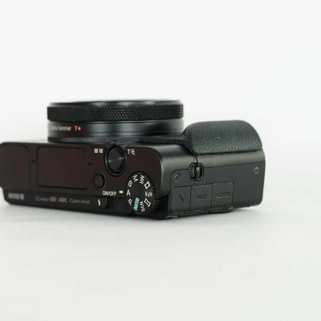 SONY Cyber-shot DSC-RX100M7G シューティンググリップキット SONY Cyber-shot DSC-RX100M7G シューティンググリップキット